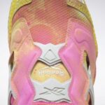 κιμωλία/πυρήνα μαύρο smiley instapump fury παπούτσια Reebok ND8H197 - Image 11