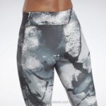 γυναίκες μαύρος έντονο κολάν lux allover print Reebok ND8H376 - Image 5