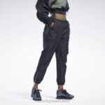 γυναίκες μαύρος παντελόνι cardi b Reebok ND8H60